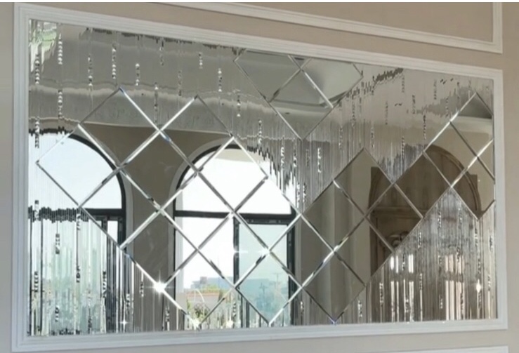 شیشه  و آینه هاى دکوراتیو و تزیینى در تبریز