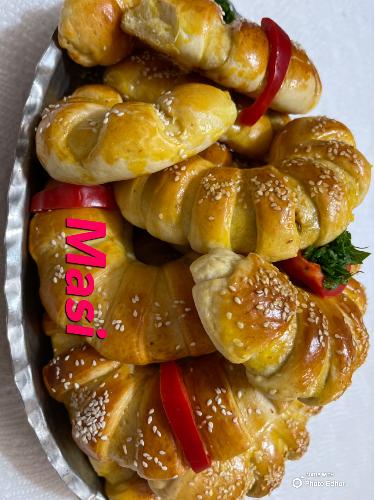 انواع شیرینی خانگى - حلوا - دسر - کیک - مربا -غذا و پیش غذا در تبریز