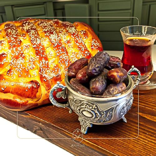 نان و شیرینی در تبریز