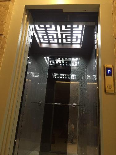 آسانسور - پله برقی - خودرو بر  در تبریز
