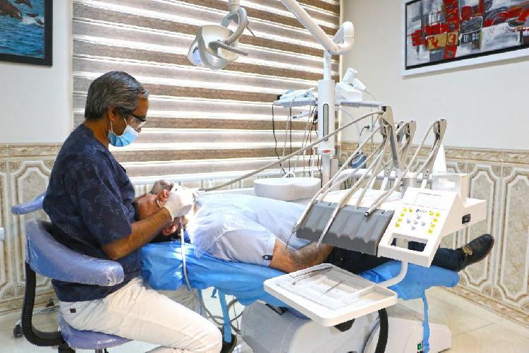دندانپزشکی - آزمایشگاه - فیزیو تراپی - آندوسکوپی(تعرفه دولتی طرف قراردادبا تمامی بیمه ها) در تبریز