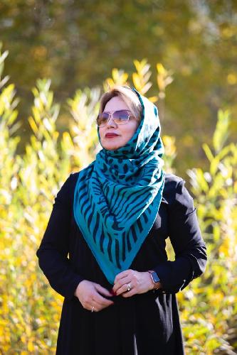 عرضه کننده انواع شال و روسری در تهران