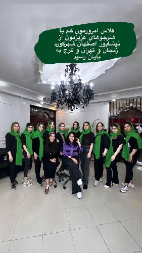شرکت تبلیغاتی مکوی، آموزش عکاسی و تولید محتوا برای تمامی مشاغل در تهران