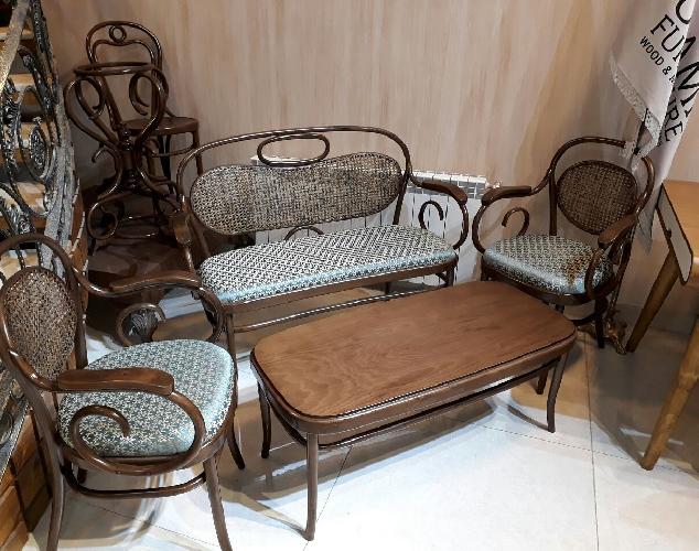 تولید و فروش میز و صندلی در تبریز
