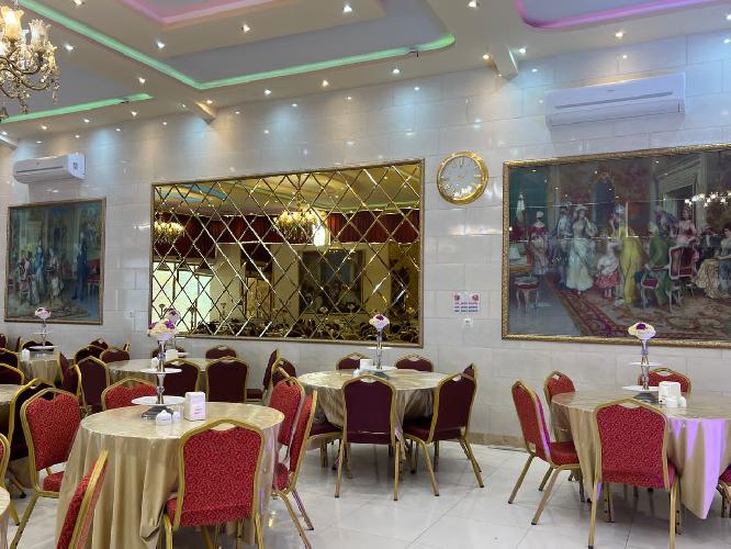 تالار و رستوران قصر مروارید در تبریز
