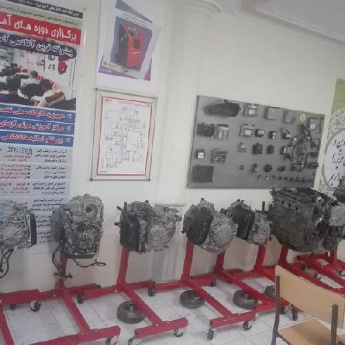 فروش و آموزش تعمیرات خودرو ،تجهیزات صافکاری مدرن در تبریز