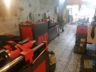 بولت زنی - سوراخ کاری - برشکاری - خمکاری و تراش cnc در تبریز