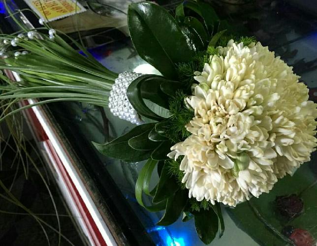 گل فروشی در تبریز
