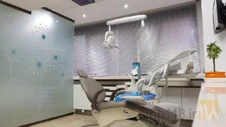 نمونه کار دکتر رضا رنجبر اقدم   ایمپلنت تمام فک- طرح لبخند متناسب با صورت- لمینیت-کامپوزیت در تبریز - 9