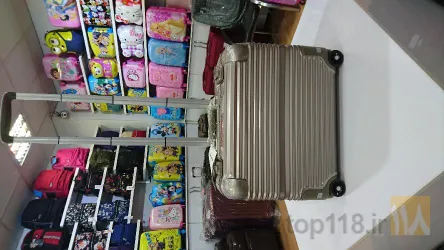نمونه کار کیف و کفش علی نژاد در جلفا - 1