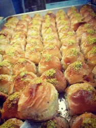نمونه کار باقلوا لذت سنتر  در تبریز - 1