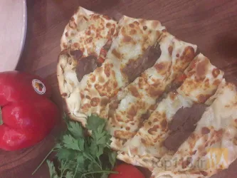 نمونه کار آنادولو لاهماجون  در تبریز - 1