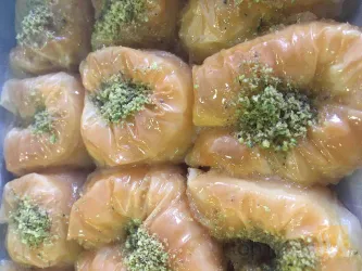 نمونه کار باقلوای گلزار در تبریز - 1