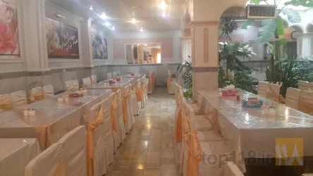 نمونه کار هتل گلشن راز - تالار و رستوران  در شبستر - 1