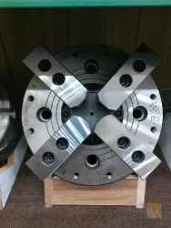 نمونه کار بورس سه نظام و چهارنظام دستگاه تراش و cnc در ایران در تهران - 1