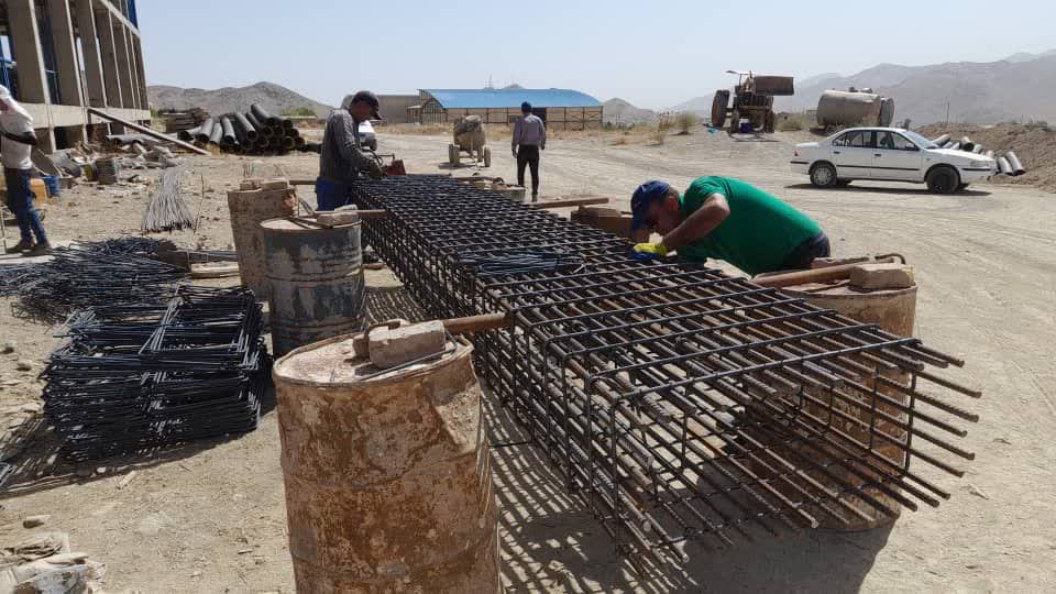 آب و ابنیه در اراک