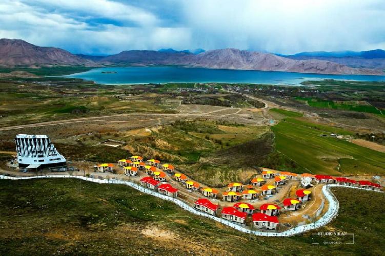 هتل در چغاخور