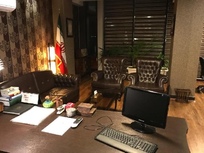 وکالت - وکیل پایه یک دادگستری در تبریز