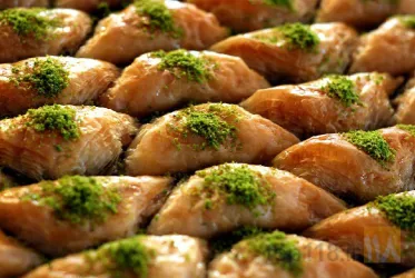 نمونه کار باقلوا ترکی علی کیپا در تبریز - 2