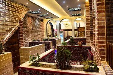 نمونه کار سفره خانه سنتی هلما  در تبریز - 2