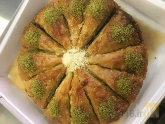 نمونه کار باقلوای گلزار در تبریز - 3