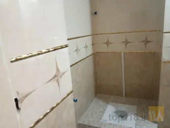 نمونه کار کاشیکاری و تعویض سنگ توالت و رفع نم ونشتی در تبریز - 3