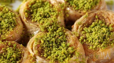 نمونه کار باقلوا ترکی علی کیپا در تبریز - 4