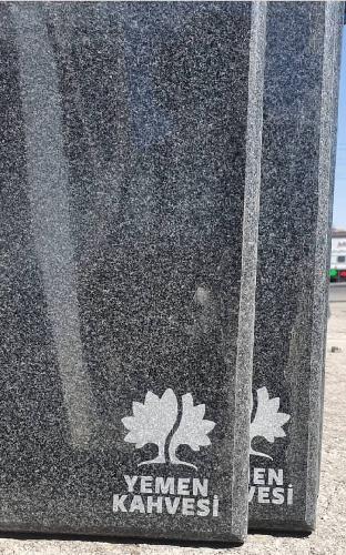 فروش انواع سنگهای مزار و ساختمانی در تبریز