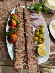نمونه کار رستوران و باغچه سنتی ارک در تبریز - 5