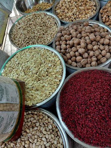 آجیلی و خشکبار در تبریز