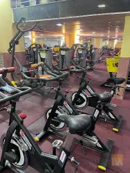 نمونه کار باشگاه بدنسازی وحید  در تبریز - 7