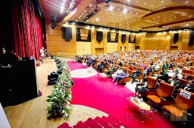 نمونه کار بهترین مدرسه دخترانه هوشمند گونش  در تبریز - 8